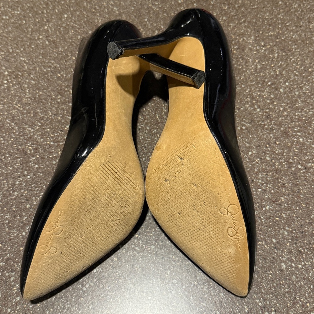 Jessica Simpson Cassani Black Heels - Picture 2 of 2